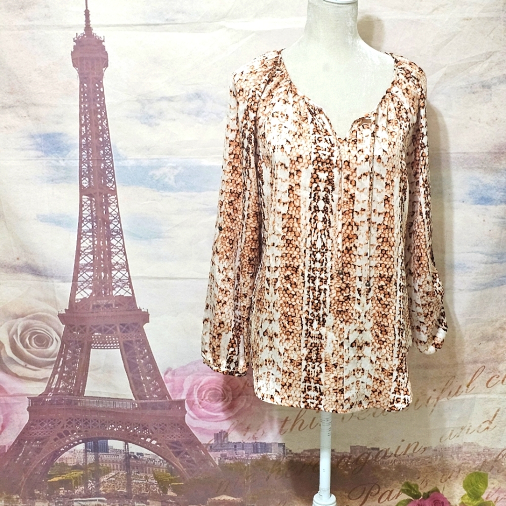 Dana Buchman Elegant Beige Patterned Blouse